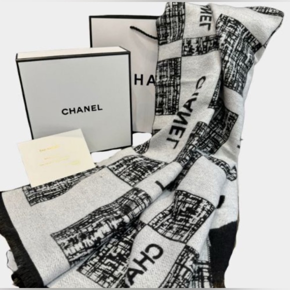 CHANEL VIP Scarf - Picture 1 of 4